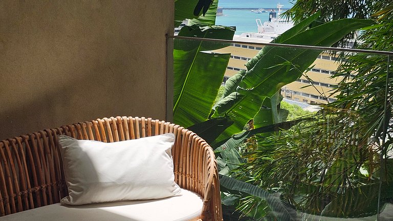 Historic Luxury with Unmatched Views - Ssa002