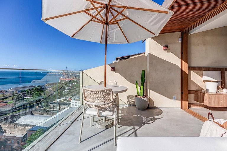 Historic Luxury with Unmatched Views - Ssa002