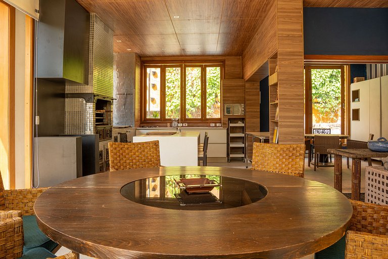 Luxury villa in Jardim Guedala, Morumbi - Mor002