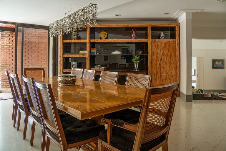 Villa di lusso a Jardim Guedala, Morumbi - Mor002