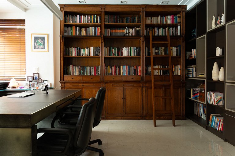 Luxury villa in Jardim Guedala, Morumbi - Mor002