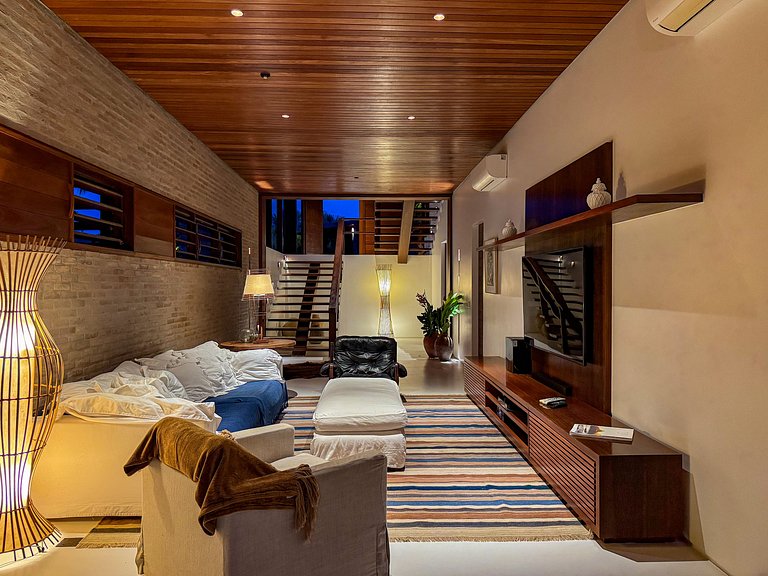 Sophisticated Getaway in Trancoso