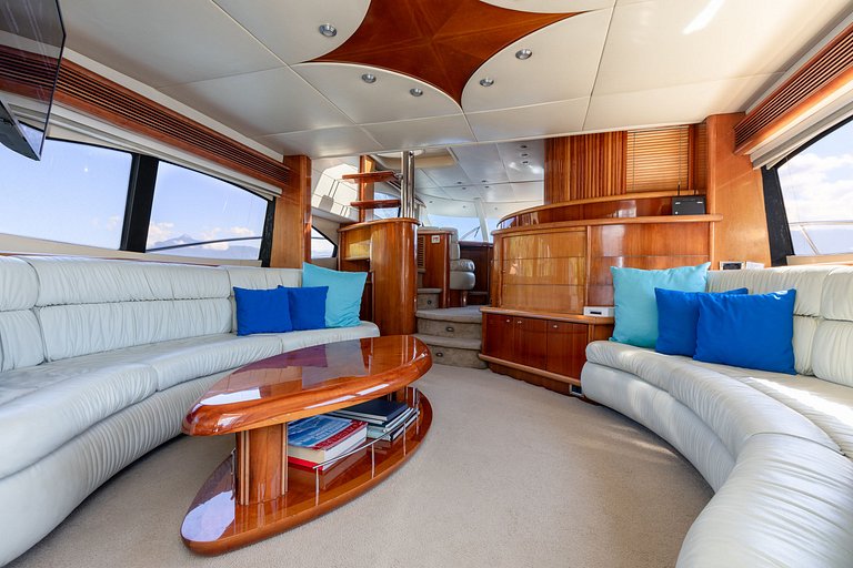 Sunseeker Manhattan 74, em Angra dos Reis - Boa010