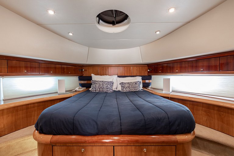 Sunseeker Manhattan 74, em Angra dos Reis - Boa010