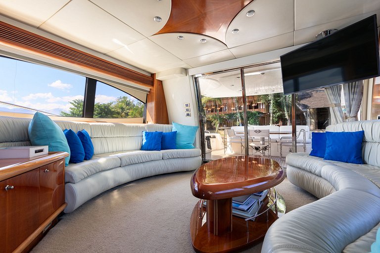 Sunseeker Manhattan 74, em Angra dos Reis - Boa010