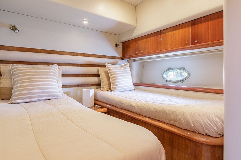 Sunseeker Manhattan 74, in Angra dos Reis - Boa010