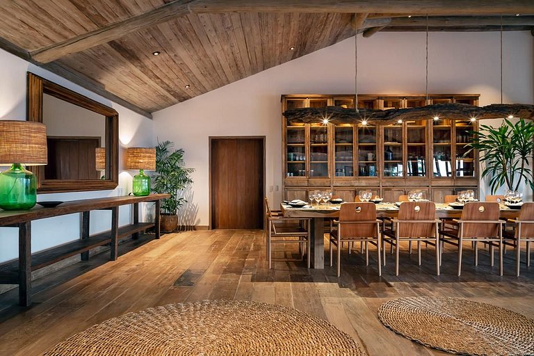 Exclusive Retreat in Altos de Trancoso - Trc109