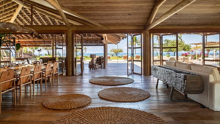 Exclusive Retreat in Altos de Trancoso - Trc109