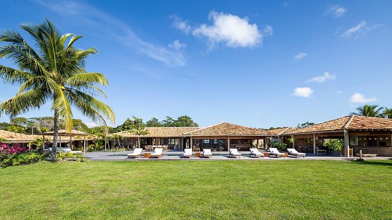 Exclusive Retreat in Altos de Trancoso