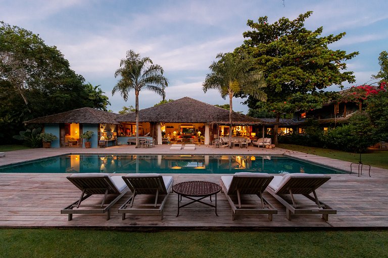 Тропический Уголок в Транкозу