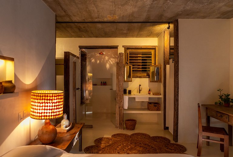 Villa with Pool and 3 Suites in Trancoso