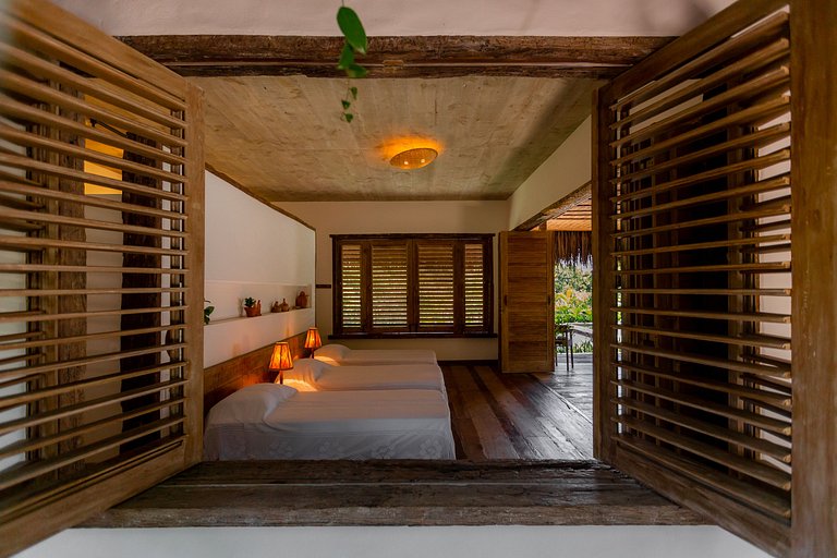 Villa com piscina e 3 suites em Trancoso