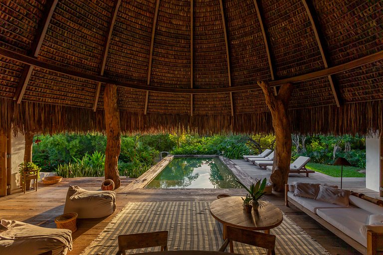 Villa con piscina e 3 suite a Trancoso