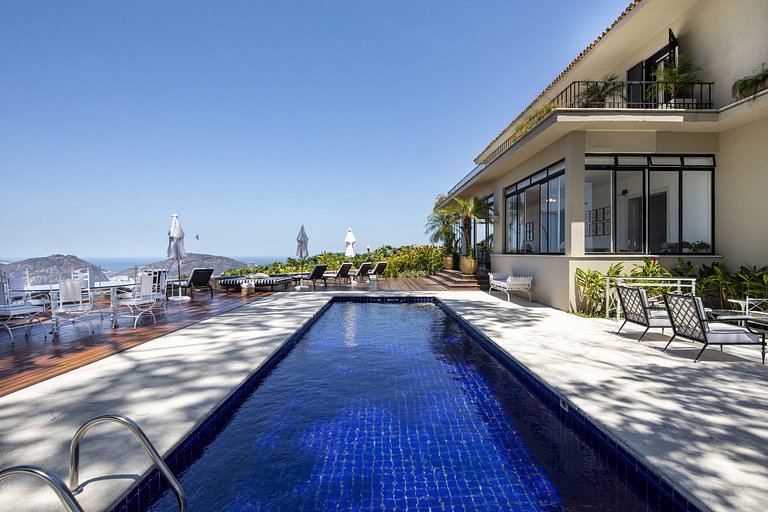 Luxuosa mansão histórica em Santa Teresa - San001