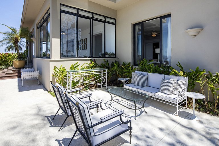 Hermosa casa histórica en Santa Teresa - San001