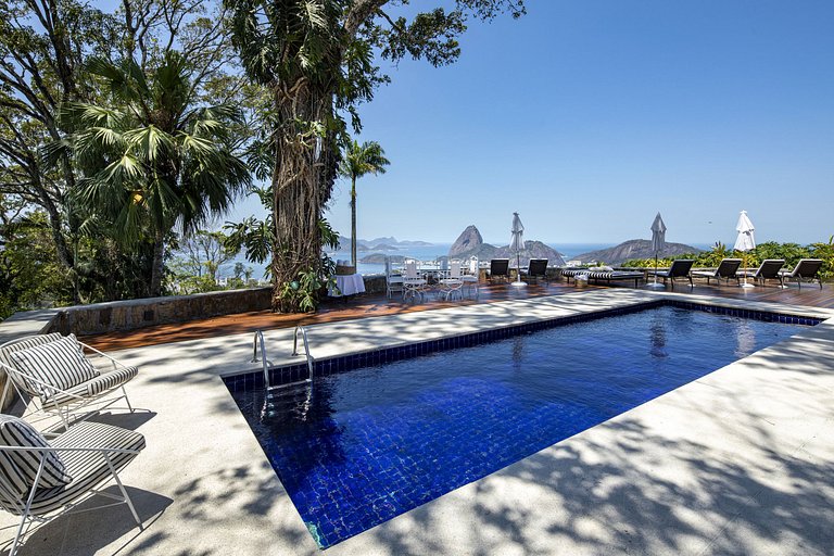 Luxuosa mansão histórica em Santa Teresa - San001