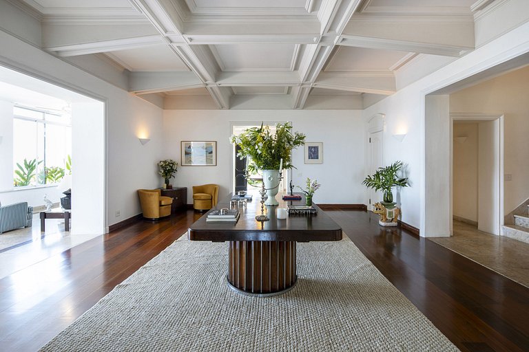 Luxuosa mansão histórica em Santa Teresa - San001