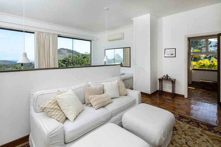 Charming historic house in Santa Teresa - San001