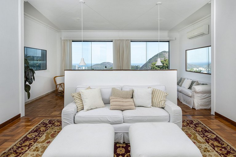 Charming historic house in Santa Teresa - San001