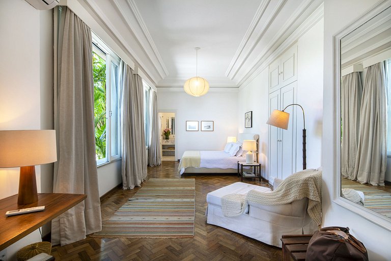 Luxuosa mansão histórica em Santa Teresa - San001