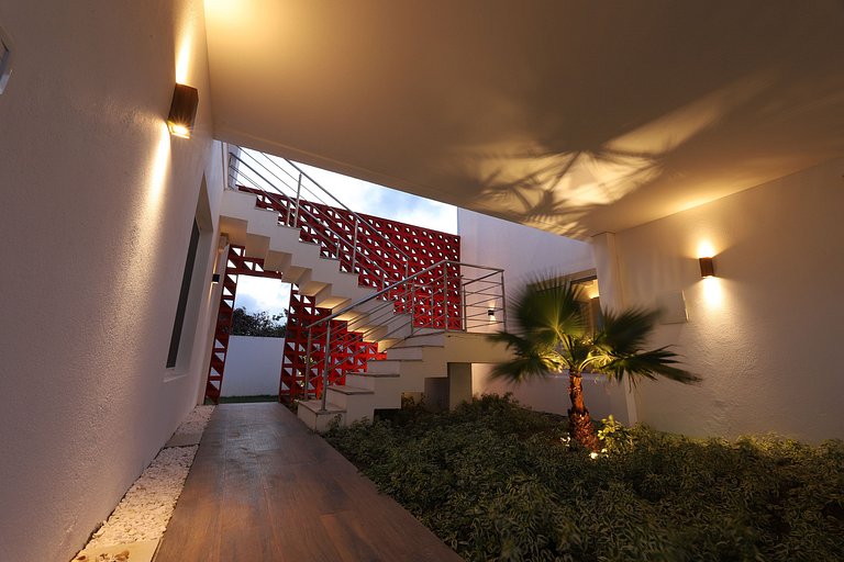 Villa with pool and 5 suites in Pipa - Pip001