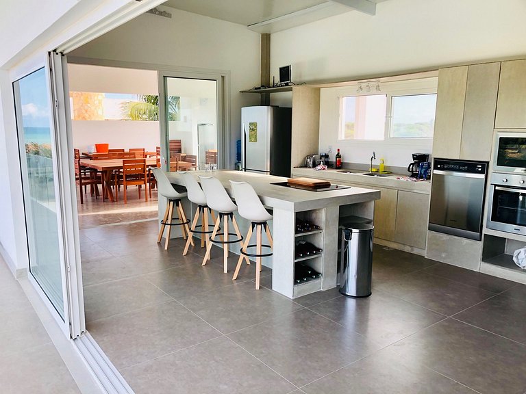 Villa com piscina e 5 suítes em Pipa
