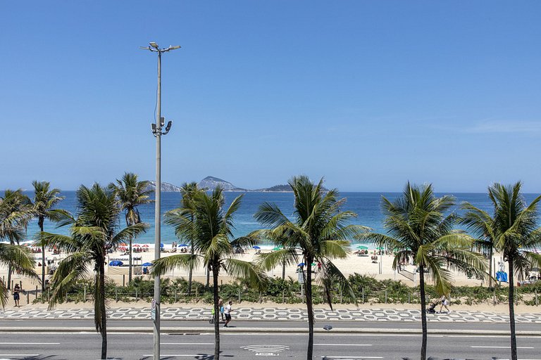 Apartamento frente-mar em Ipanema - Ipa038