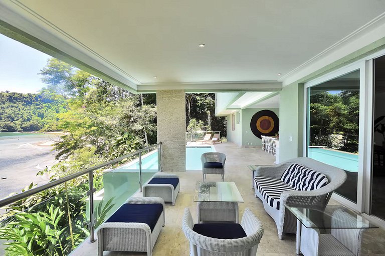 Oceanfront luxury villa in Angra dos Reis - Ang040
