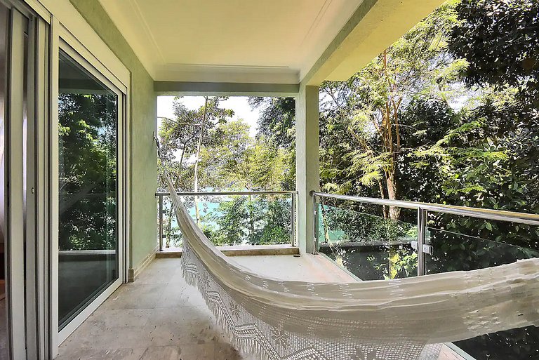 Villa face à la mer à Angra dos Reis
