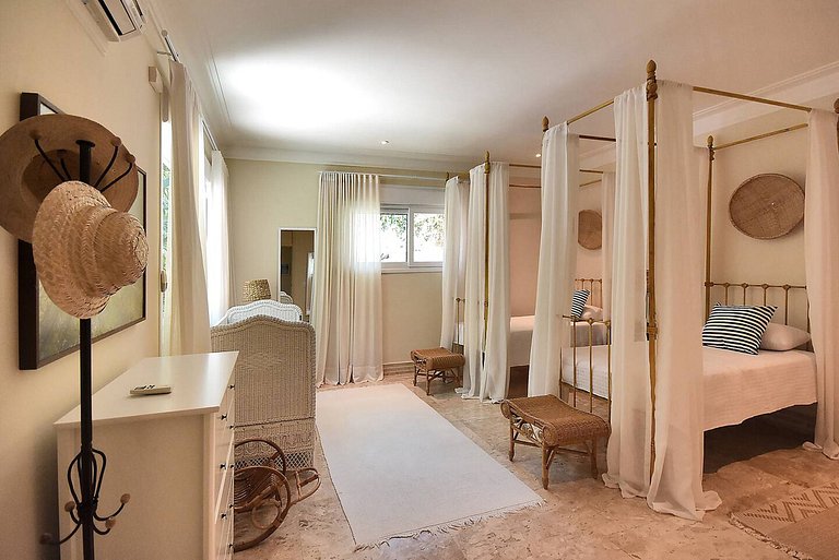 Villa fronte oceano ad Angra dos Reis - Ang040