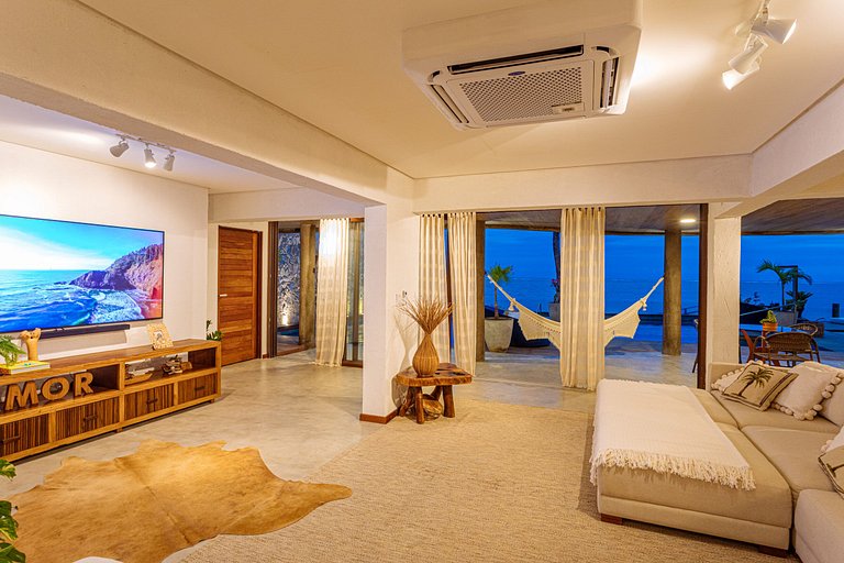 Beachfront house in Barra de São Miguel, Alagoas – Ala050