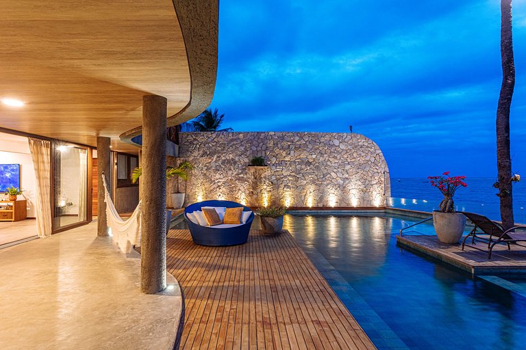Beachfront house in Barra de São Miguel, Alagoas