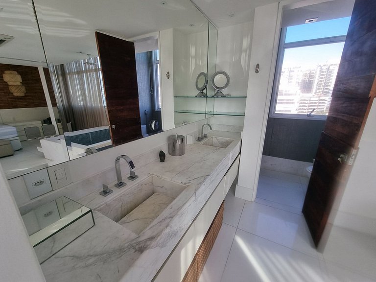 Penthouse en bord de mer à Barra da Tijuca – Bar016