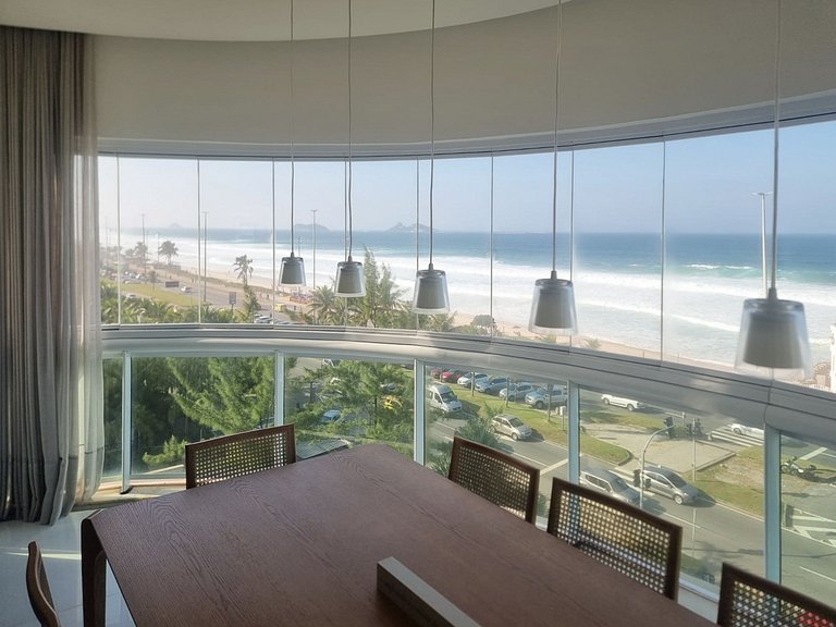 Attico fronte mare a Barra da Tijuca