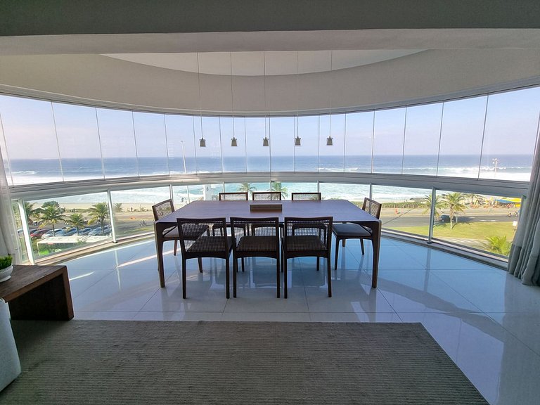 Cobertura na orla da Barra da Tijuca