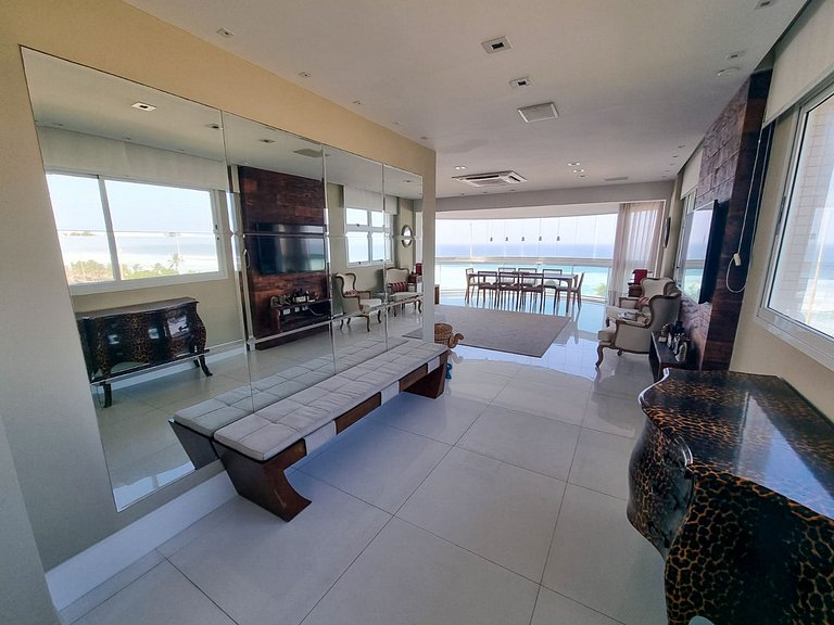 Penthouse on Barra da Tijuca Beachfront – Bar016