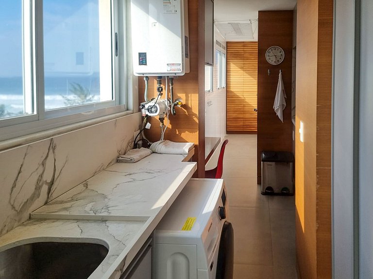 Penthouse on Barra da Tijuca Beachfront