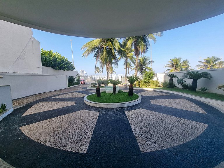 Penthouse on Barra da Tijuca Beachfront – Bar016