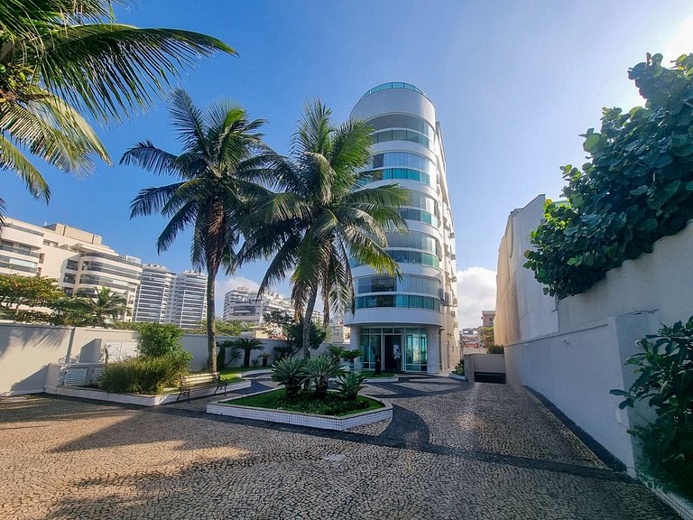 Penthouse on Barra da Tijuca Beachfront