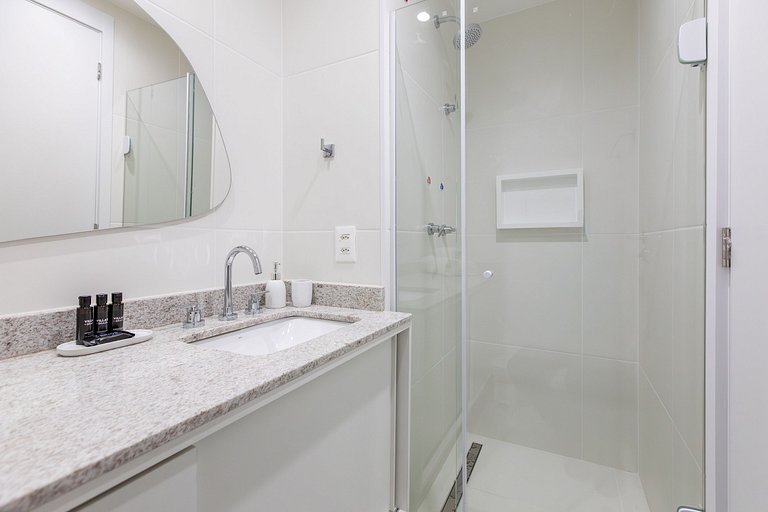 Apartamento entre Ipanema e Copacabana - Cop008