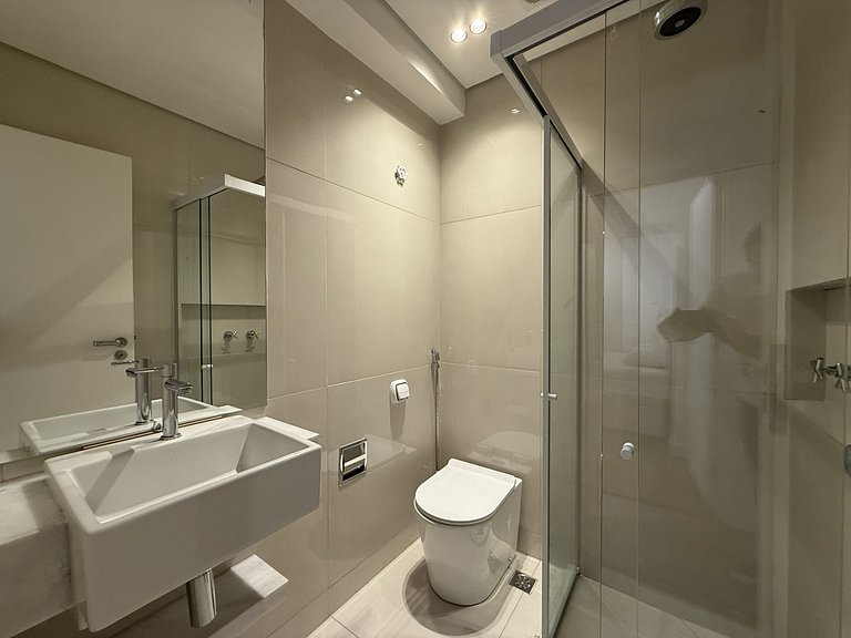 Apartment in Leblon - Leb020