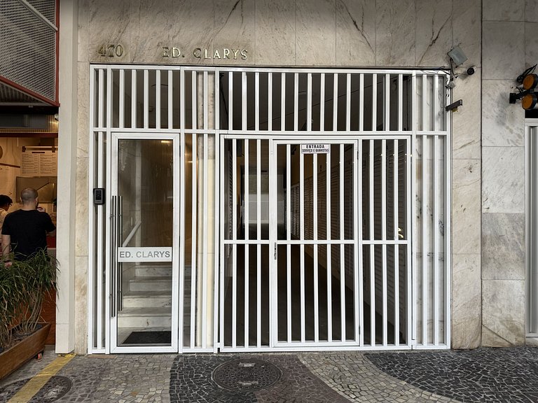 Apartment in Leblon - Leb020