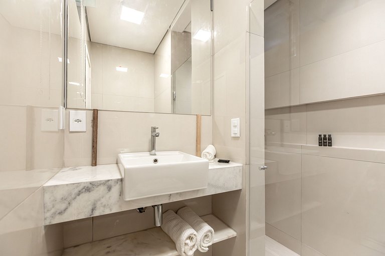 Apartment in Leblon - Leb020