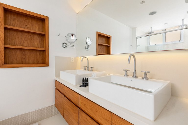 Apartamento no coração de Copacabana - Cop004