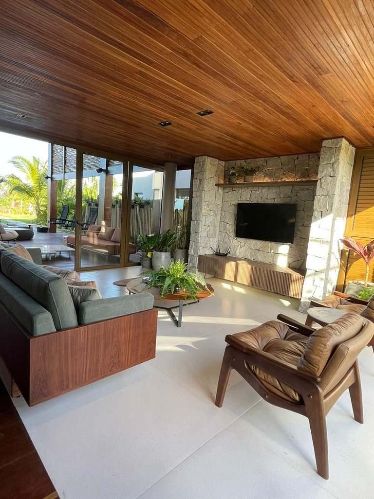 6 suites just 50 meters from the beach in Praia do Forte
