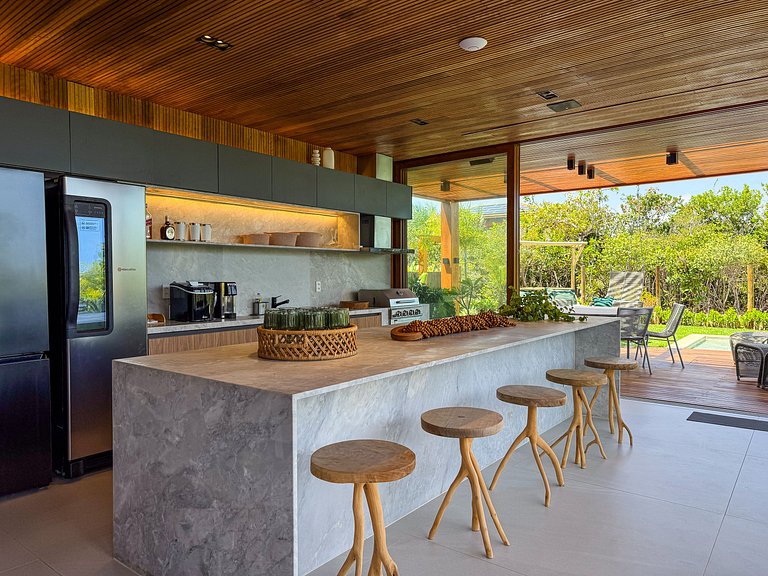 Villa with 7 suites in Praia do Forte - Prf012