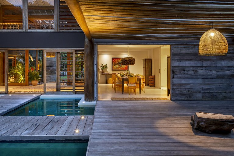 Seven-suite villa in Trancoso