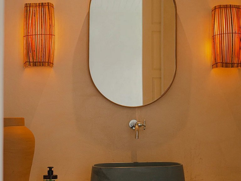 Дом у моря с двумя бассейнами в Итакаре