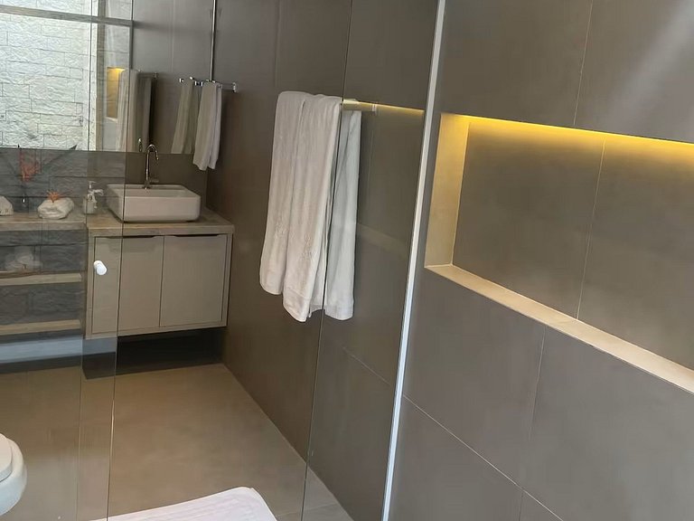 6 suites pé na areia em Guarajuba - Cam001