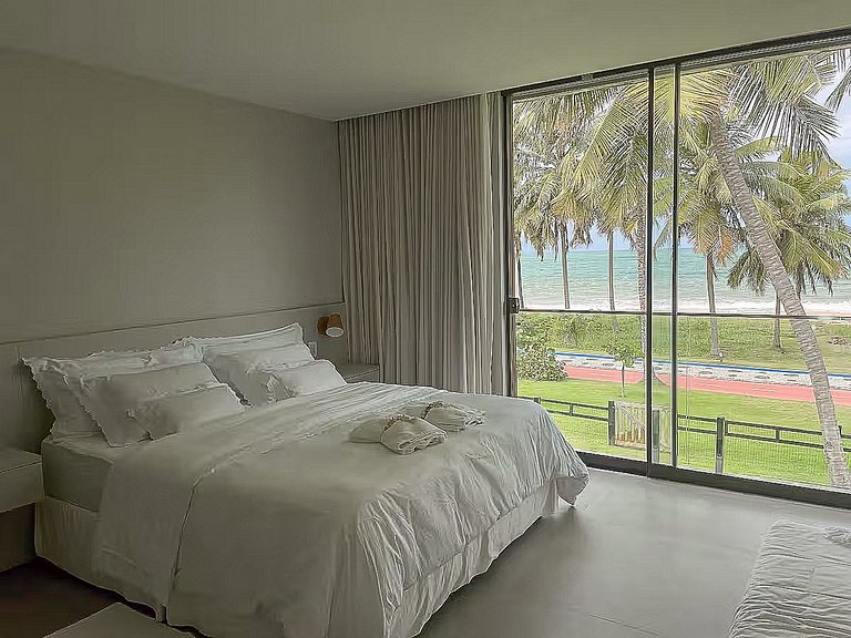 6 beachfront suites in Guarajuba